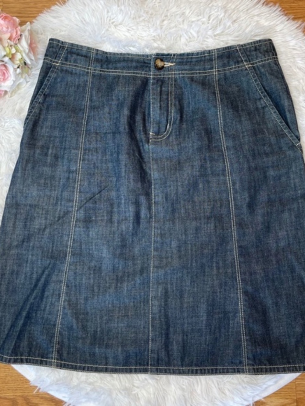 Eddie Bauer Denim A-Line Skirt w/ Side Pockets